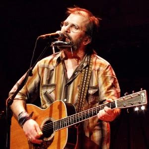 Steve Earle - Live Tour & Concert Review Consensus | LiveRate