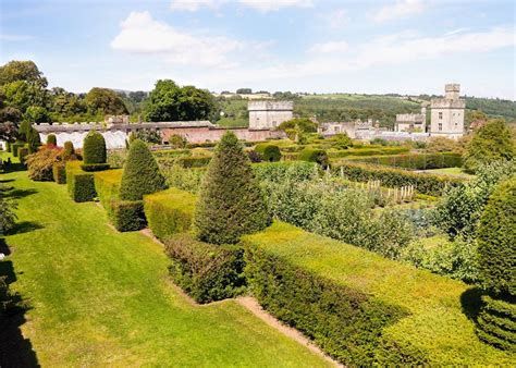 Lismore Castle gardens and Dungarven Castle tour | Audley Travel