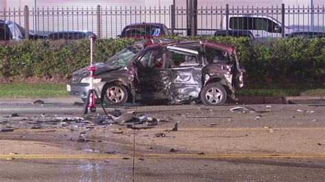 Houston, Texas crime: 1 dead in high-speed crash involving teens | khou.com