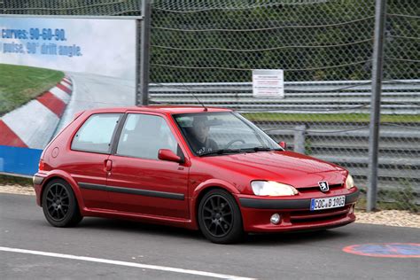 Peugeot 106 GTI | Touristenfarhten 21.09.2012 | Michael Biro | Flickr