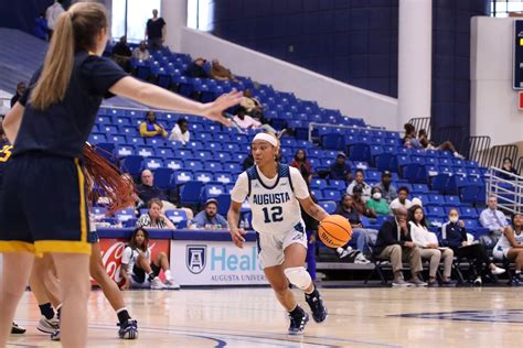 Jaguars sweep Georgia College in PBC basketball action — The Bell Ringer