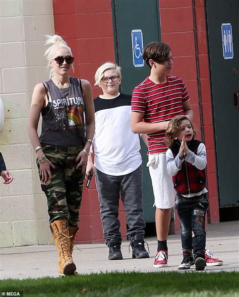 Gwen Stefani rocks casual camo look while spending some quality time at ...