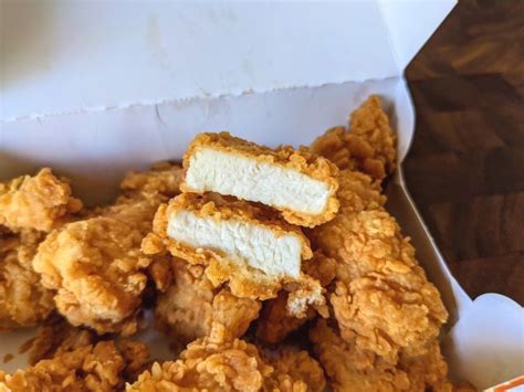 Review: Popeyes - Chicken Nuggets