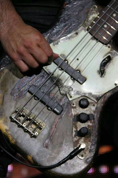 Robert Trujillo's bass | Robert trujillo, Guitar, Bass