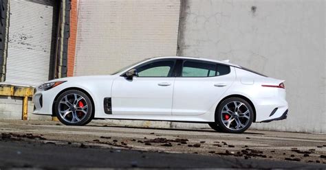 The 2018 Kia Stinger GT1 is unbelievably good