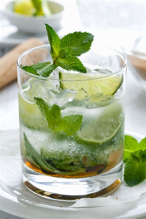 15+ Refreshing Mojito Cocktails - How to Make the Best Mojito Recipes