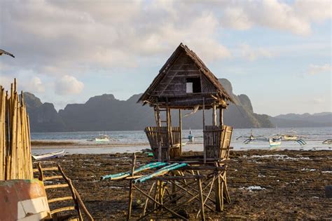 Premium Photo | Traditional fishing village in palawan island, philippines