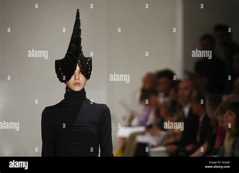 Royal College of Art Graduate Fashion Show Stock Photo - Alamy