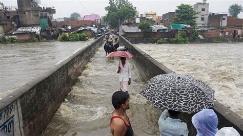 Nagpur flood-affected families to get Rs 10,000, Rs 5 lakh for bigger set-ups - India Today