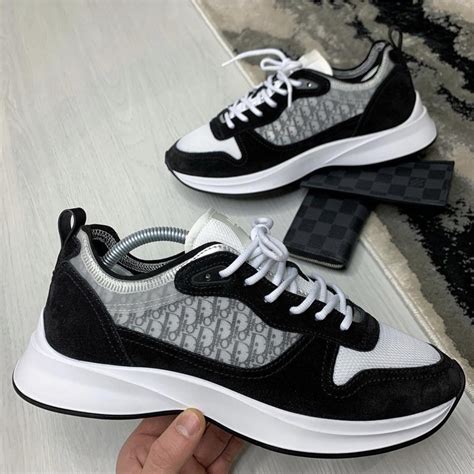 tudós Termelő tuberkulózis dior sneakers yupoo pipa jelenség Választék