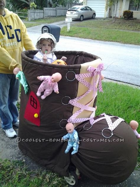 Coolest Homemade Old Woman Who Lived in a Shoe Costumes