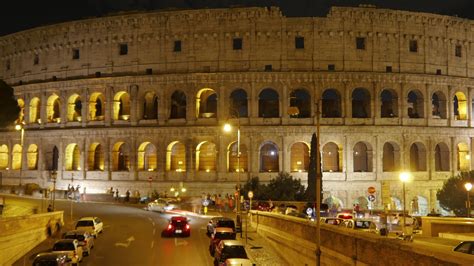 Colosseum at night in Rome Italy 1288318 Stock Video at Vecteezy