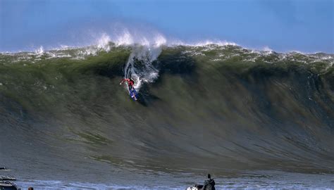 Once-in-a-Lifetime Waves Slam the Northern California Coast