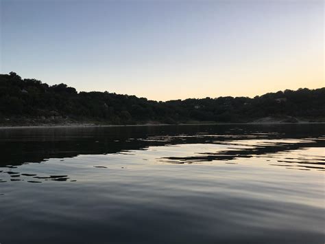 [OC] Sunset on Belton Lake in Belton, Texas. Fishing was good. : r ...