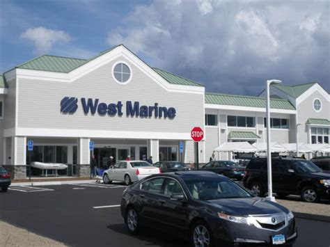 West Marine in Connecticut | Cruising World