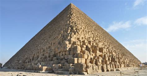 The Great Pyramid of Giza; built by King Khufu nearly 4,500 years ago. | Great pyramid of giza ...