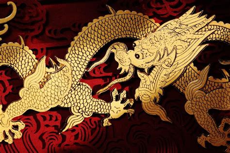 The Breathtaking Japanese Dragon (with paintings) - Katanas For Sale