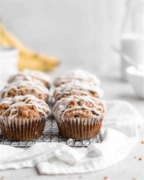 Glazed Banana Streusel Muffins - Food Duchess