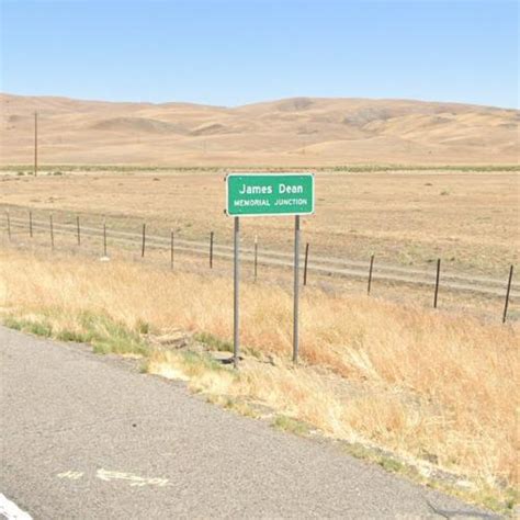 James Dean's Car Crash Site - "James Dean Memorial Junction" in Cholame, CA (Google Maps) (#2)