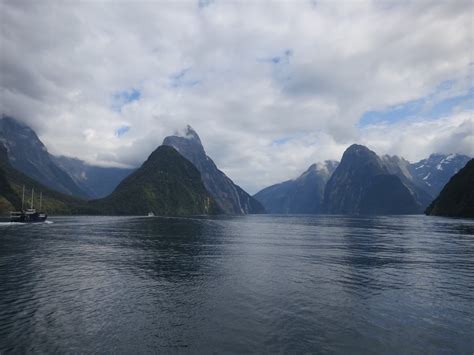 Fiordland National Park – Hearts In Travel