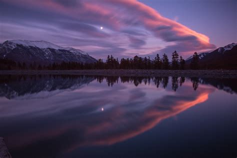 Awesome Moonlight Photography: Enjoy The Photo Contest Finalists! - VIEWBUG.com