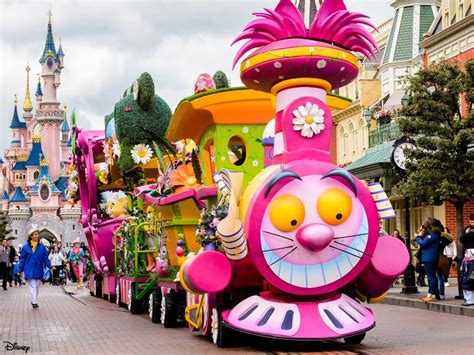 Train Parade (Disneyland Paris) | Disney Wiki | FANDOM powered by Wikia