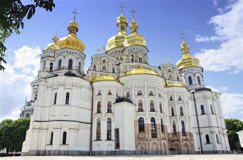 Kyevo-Pecherska Lavra | Kyiv, Ukraine Attractions - Lonely Planet