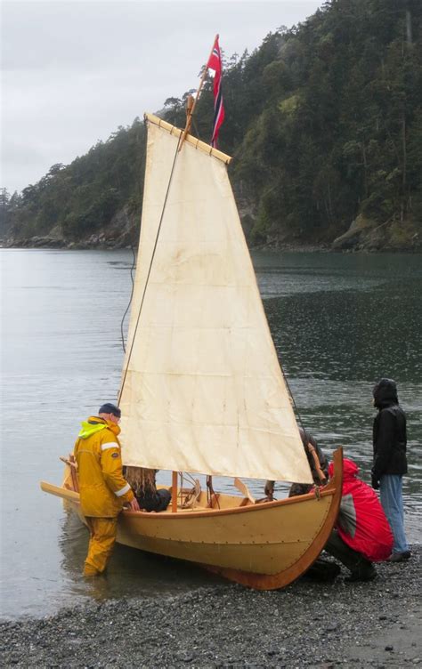 Båtbyggeri. | Boat building, Small boats, Wooden boat building