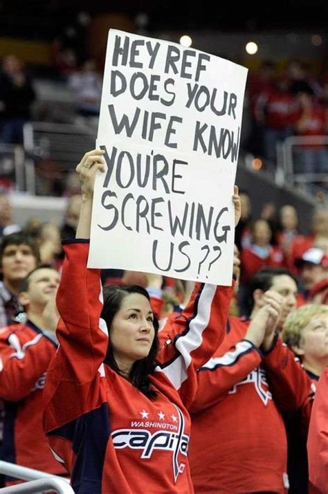 19 Funniest Signs Found at Sports Events | Pleated Jeans