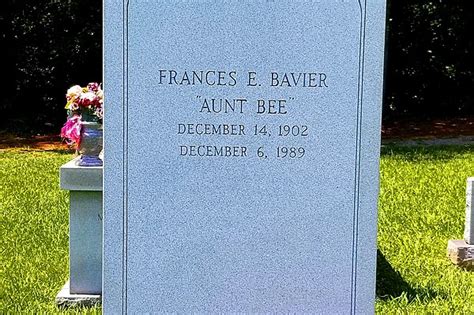 That Day I Took a Jar of Pickles to Aunt Bee's Grave [PHOTO]