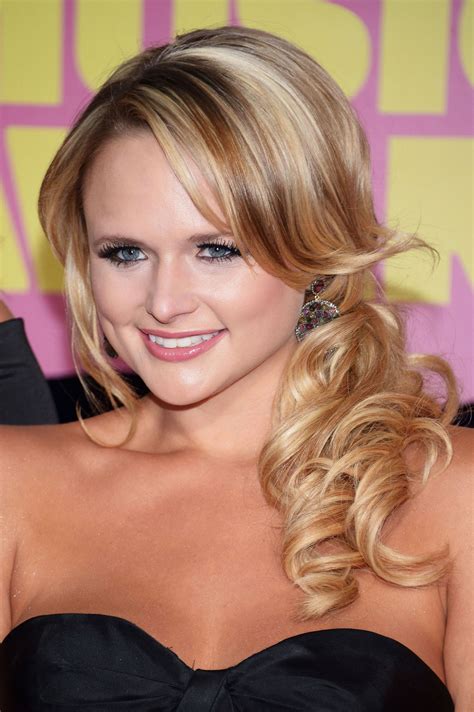 MIRANDA LAMBERT at 2012 CMT Music Awards in Nashville – HawtCelebs