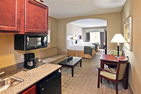 Holiday Inn Express & Suites | TravelOK.com - Oklahoma's Official Travel & Tourism Site