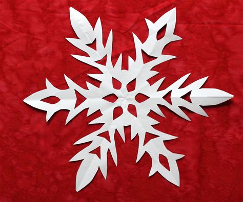 Perfect Paper Snowflakes : 6 Steps (with Pictures) - Instructables