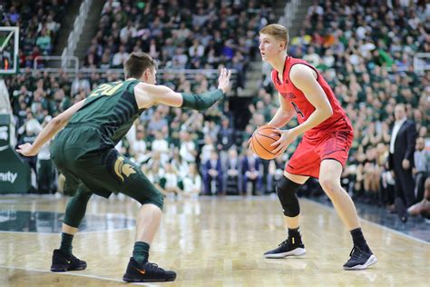 Maryland Basketball: Terrapins Topple Minnesota