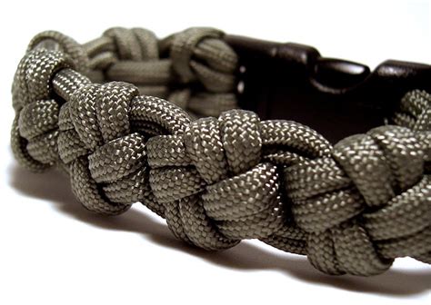 Stormdrane's Blog: Cross Knot Paracord Bracelet and Watchband...