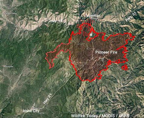 Pioneer Fire spreads north across Highway 21 near Lowman, Idaho - Wildfire Today