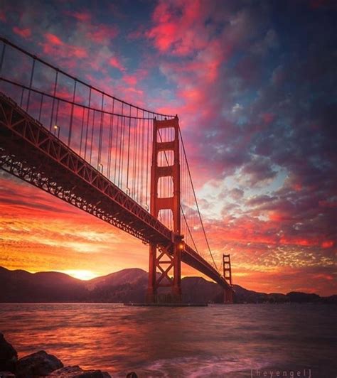 Colorful sunset as background for the Golden Gate Bridge, San Francisco Califor… | San francisco ...