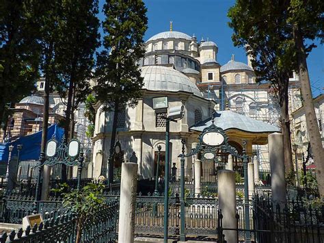 Tomb of Sultan Mehmed the Conqueror – AtlasIslamica