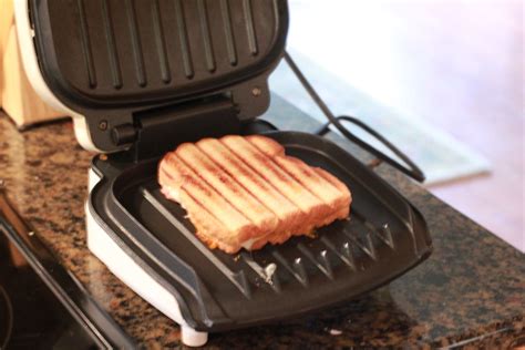 George Foreman Grill = Panini Press! Easy panini recipes | Easy panini recipes, Panini recipes ...