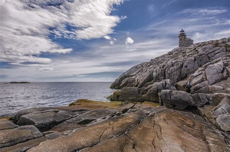 Notable Lighthouses in Newfoundland and Labrador - Newfoundland and ...