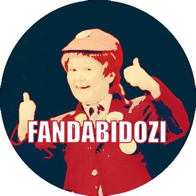 Wee Jimmy Krankie "Fandabidozi" novelty badge (single or multi packs ...