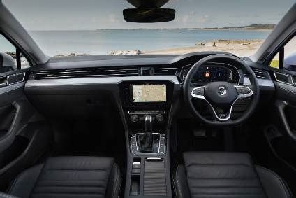 Interior design and technology – VW Passat - Just Auto