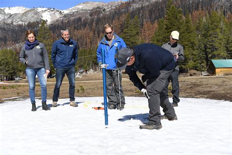 California snowpack at 38% of normal, drought deepens with lack of rain ...