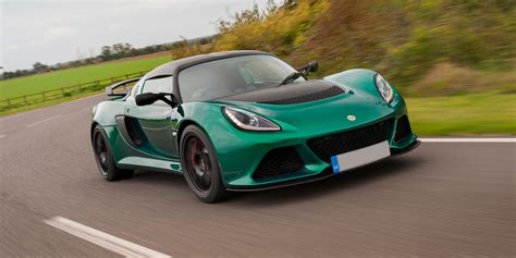 Lotus Exige Review 2022 | Drive, Specs & Pricing | carwow