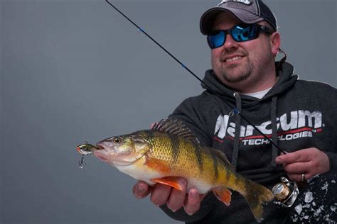 Ask the Pros: What is the Best Line for Panfish Through the Ice?