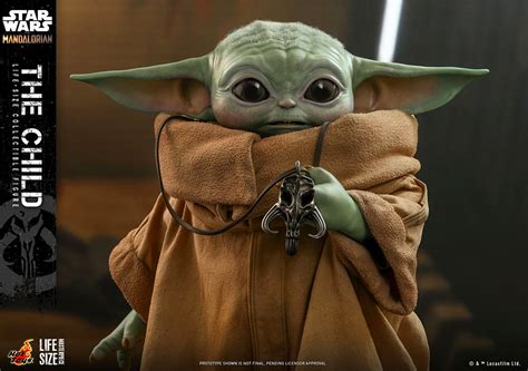 Cool Stuff: Hot Toys Releasing A Life-Size Baby Yoda Figure