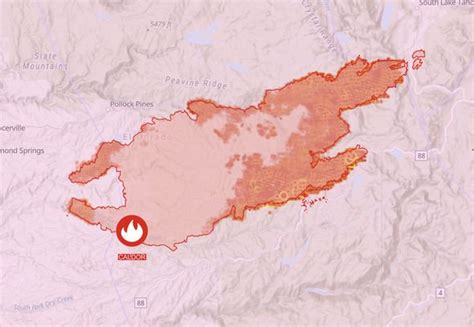 Lake Tahoe fire: Tourists warned as US holiday hotspot under threat by ...