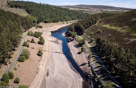 Aerial images show how huge Peak District reservoir is a parched ...