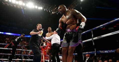 Anthony Joshua vs Dillian Whyte referee shows strong chin after pair ...