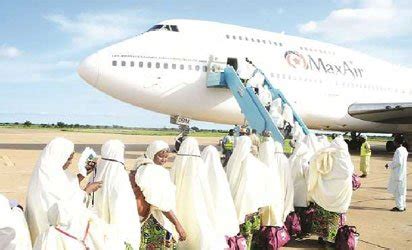 2017 hajj: Intending pilgrim dies while boarding plane at Sokoto ...